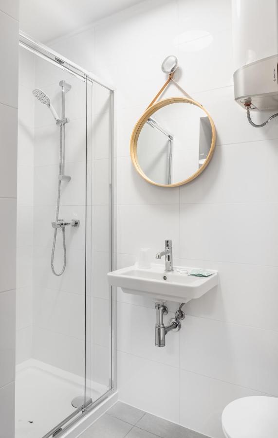 Apartamenty, Boutique Rooms Villa 82, Miejsce Prkingowe Gorzow Wielkopolski Luaran gambar
